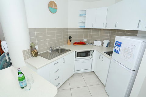 Beach Club Resort Mooloolaba - Foster Accommodation 18