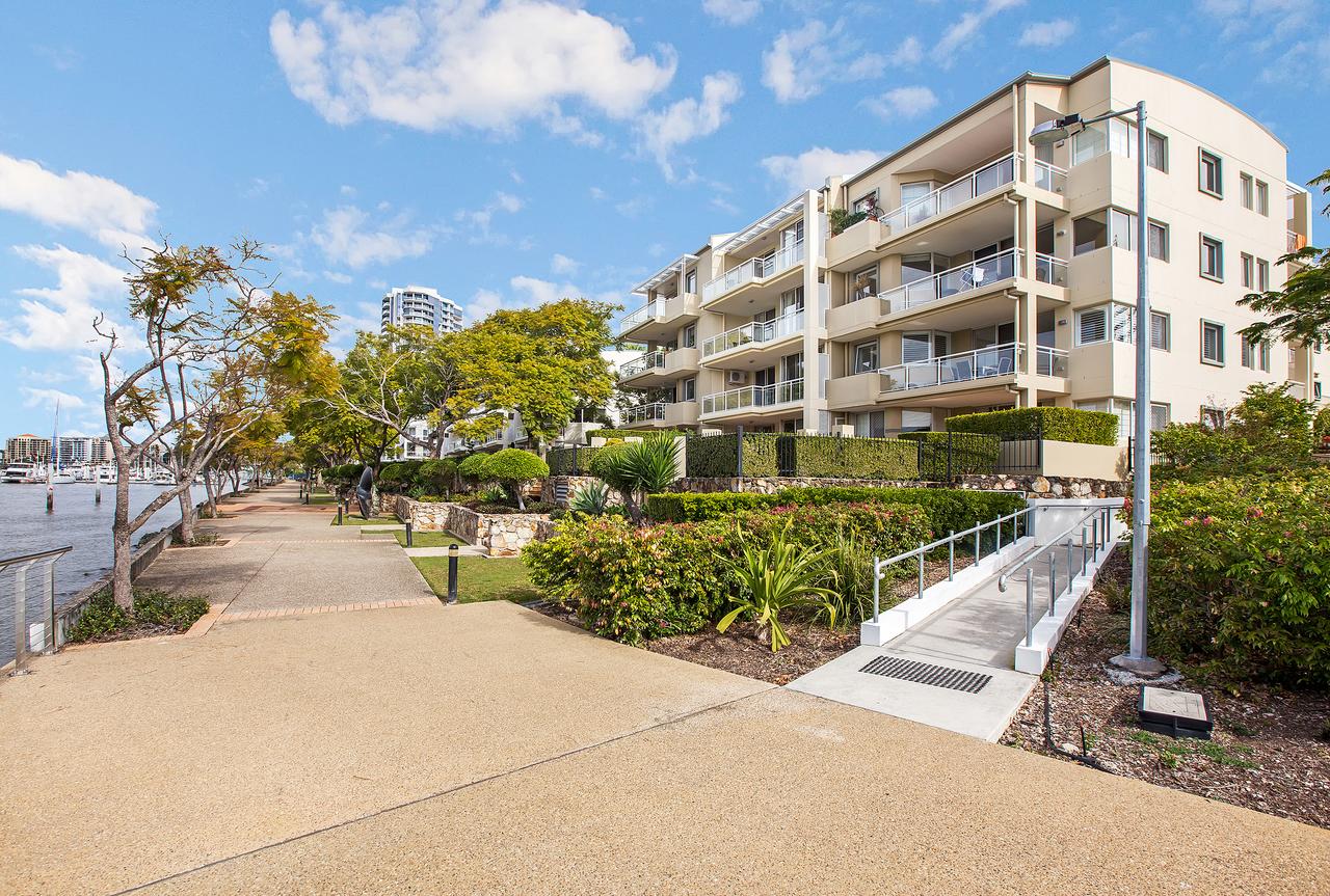Kangaroo Point QLD Foster Accommodation