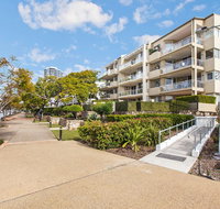 Bridgewater Terraces - Foster Accommodation