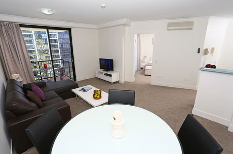Neptune Resort - Foster Accommodation 24