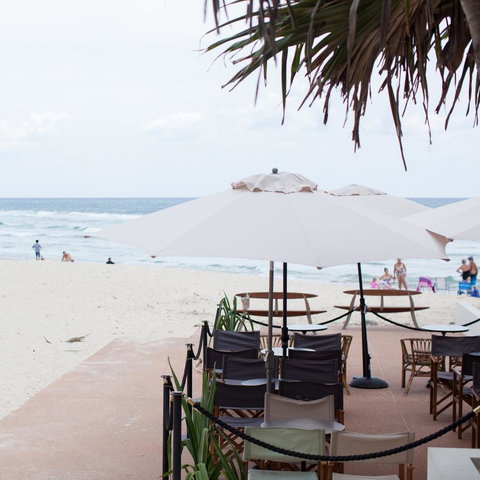 Burleigh Beach Tower - Foster Accommodation 7