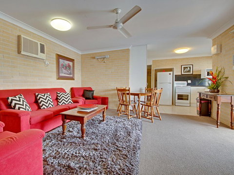 Murray Street Apartments - Foster Accommodation 11