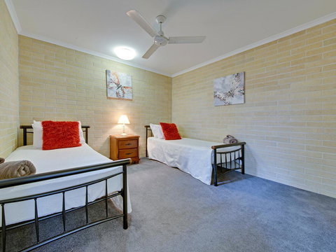 Murray Street Apartments - Foster Accommodation 42
