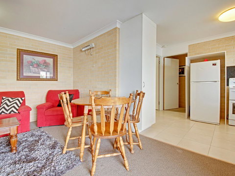 Murray Street Apartments - Foster Accommodation 10