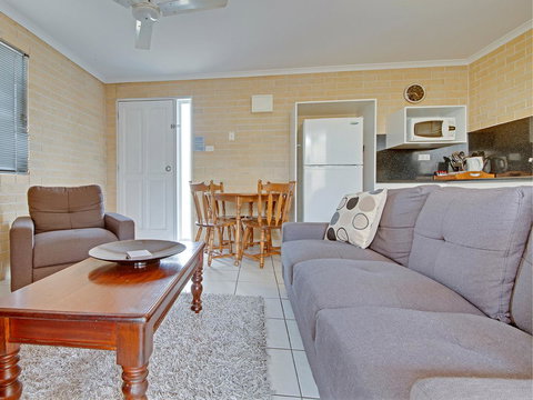 Murray Street Apartments - Foster Accommodation 35