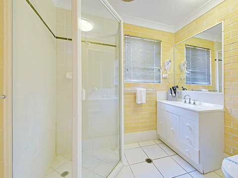 Murray Street Apartments - Foster Accommodation 13