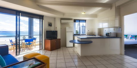 Komune Resort And Beach Club Greenmount Beach - Foster Accommodation 38