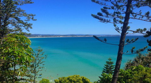 Komune Resort And Beach Club Greenmount Beach - Foster Accommodation 19