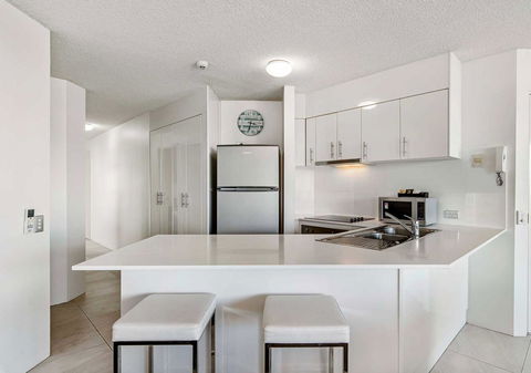 Sailport Mooloolaba Apartments - Foster Accommodation 17