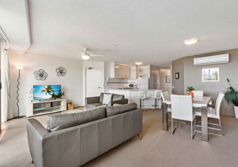 Sailport Mooloolaba Apartments - Foster Accommodation 16