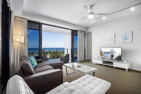Ultra Broadbeach - Foster Accommodation 40