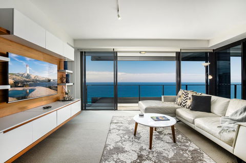 Ultra Broadbeach - Foster Accommodation 20