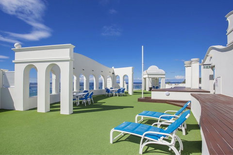 ULTIQA Burleigh Mediterranean Resort - Foster Accommodation 26