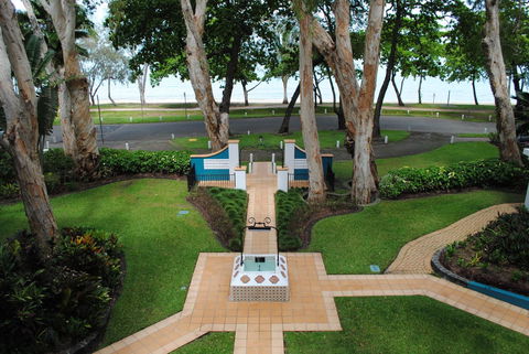 BeachView Apartments At Villa Paradiso - Foster Accommodation 7