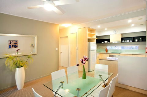 Verano Resort Noosa - Foster Accommodation 26