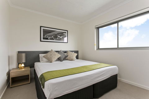 Arise Princess Regent Apartments - Foster Accommodation 7