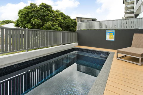 Arise Princess Regent Apartments - Foster Accommodation 14