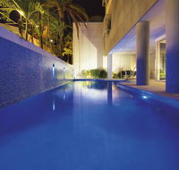 Oaks Metropole Hotel - Foster Accommodation