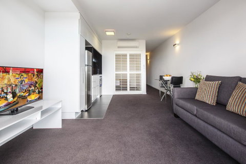 Code Apartments - Foster Accommodation 43