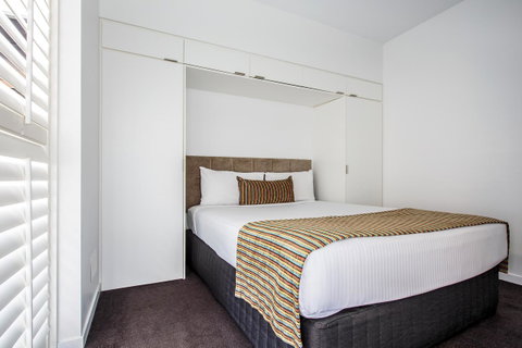 Code Apartments - Foster Accommodation 29