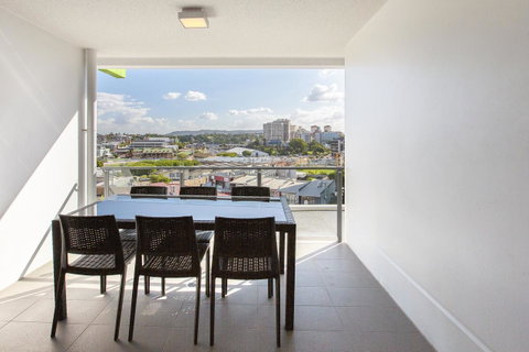 Code Apartments - Foster Accommodation 23