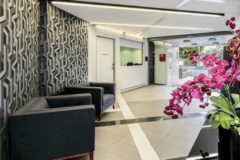Code Apartments - Foster Accommodation 13