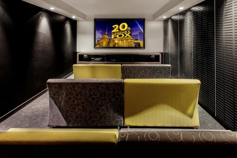 Code Apartments - Foster Accommodation 30