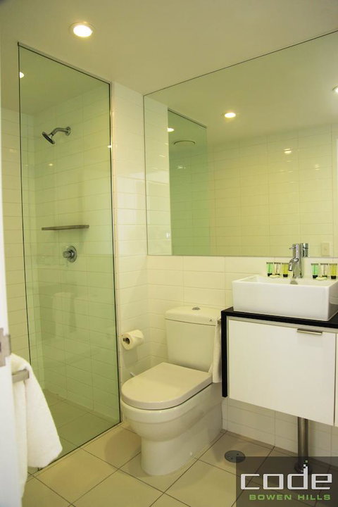 Code Apartments - Foster Accommodation 33