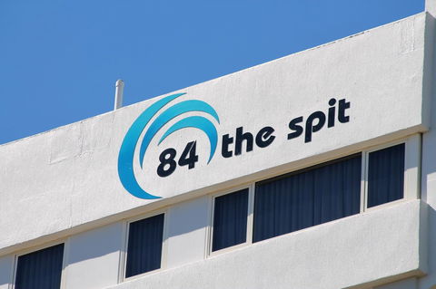84 The Spit Holiday Apartments - Foster Accommodation 28