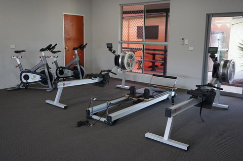 YAL Cairns - A Motel That Makes A Difference - Foster Accommodation 5