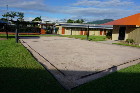 YAL Cairns - A Motel That Makes A Difference - Foster Accommodation 6