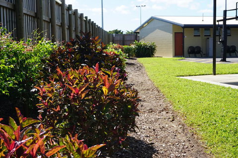 YAL Cairns - A Motel That Makes A Difference - Foster Accommodation 40
