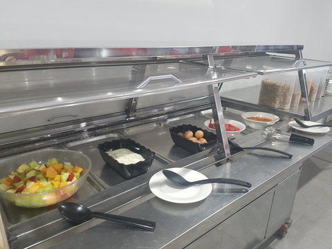 YAL Cairns - A Motel That Makes A Difference - Foster Accommodation 12