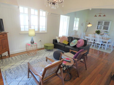 Lilly Pilly House - Foster Accommodation 11