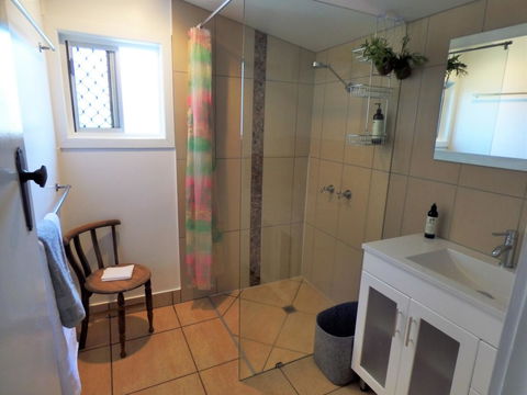 Lilly Pilly House - Foster Accommodation 12