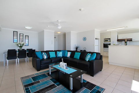 Rainbow Commodore Coolangatta - Foster Accommodation 18