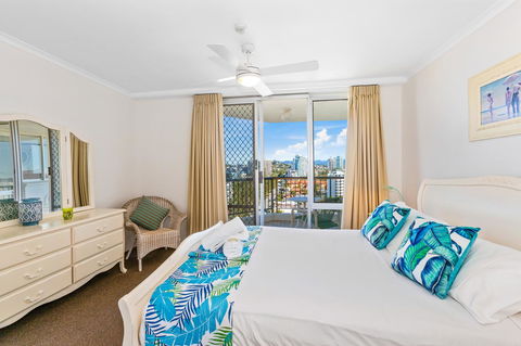 Rainbow Commodore Coolangatta - Foster Accommodation 25