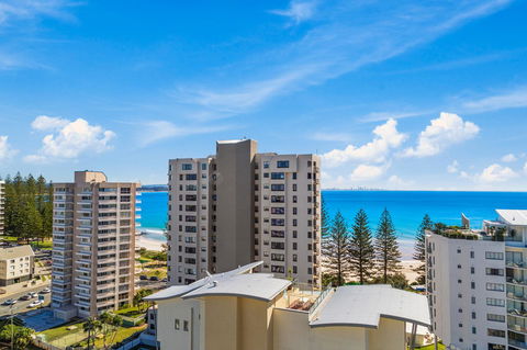 Rainbow Commodore Coolangatta - Foster Accommodation 1