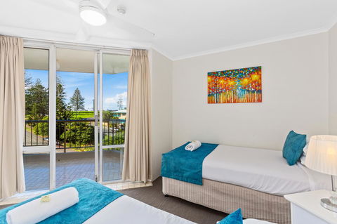 Rainbow Commodore Coolangatta - Foster Accommodation 27