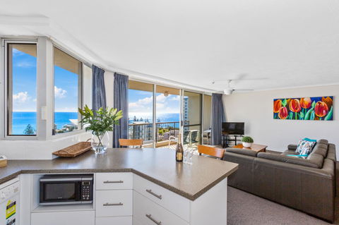 Rainbow Commodore Coolangatta - Foster Accommodation 4