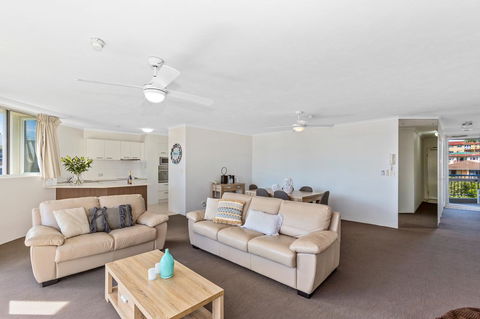 Rainbow Commodore Coolangatta - Foster Accommodation 31