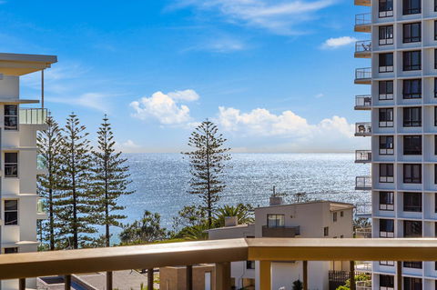 Rainbow Commodore Coolangatta - Foster Accommodation 36