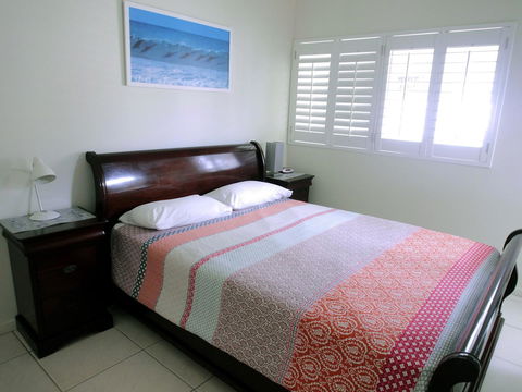 Cylinder Beach Mooloomba Unit 3 - Foster Accommodation 7