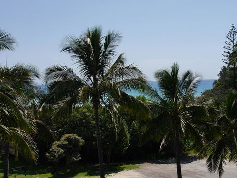 Cylinder Beach Mooloomba Unit 3 - Foster Accommodation 12