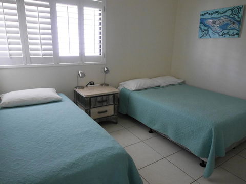 Cylinder Beach Mooloomba Unit 3 - Foster Accommodation 9