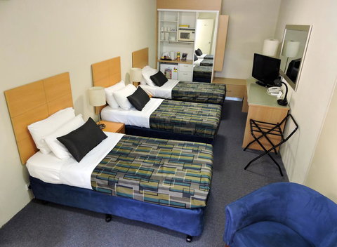 Best Western Airport 85 Motel - Foster Accommodation 43