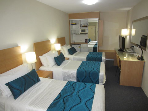 Best Western Airport 85 Motel - Foster Accommodation 42