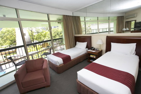 Madison Tower Mill Hotel - Foster Accommodation 7