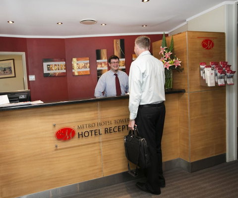Madison Tower Mill Hotel - Foster Accommodation 2