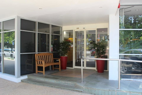 Madison Tower Mill Hotel - Foster Accommodation 1